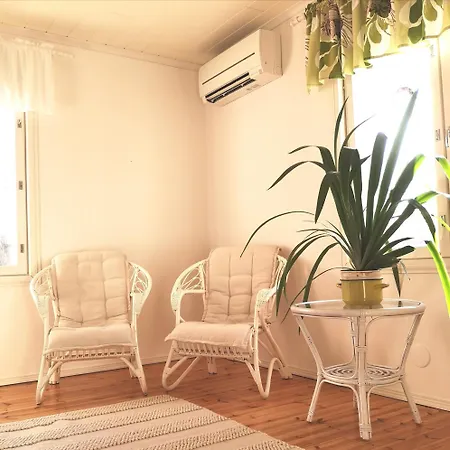 Dağ evi Idyllinen Moekki Ja Pihasauna Jokirannassa - Sisaeltaeae Liinavaatteet Ja Loppusiivouksen Kalajoki